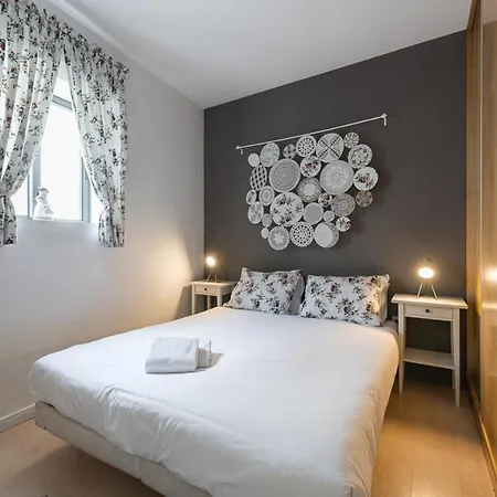 Guestready - The 206 Muses Holiday home